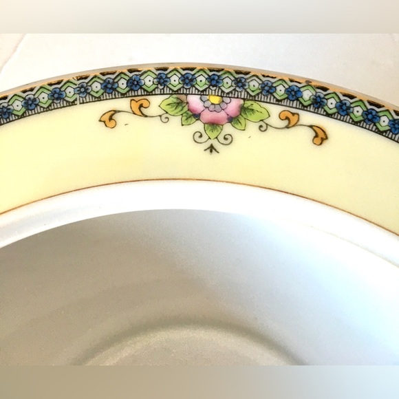 Vintage Porcelain handpainted Japanese 🇯🇵 Bowl by Meita - Picture 13 of 14